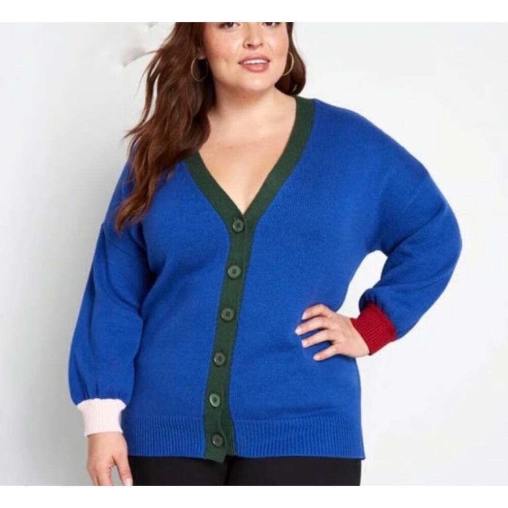 Modcloth Royal Blue V‑Neck Colorblock Button Cardigan